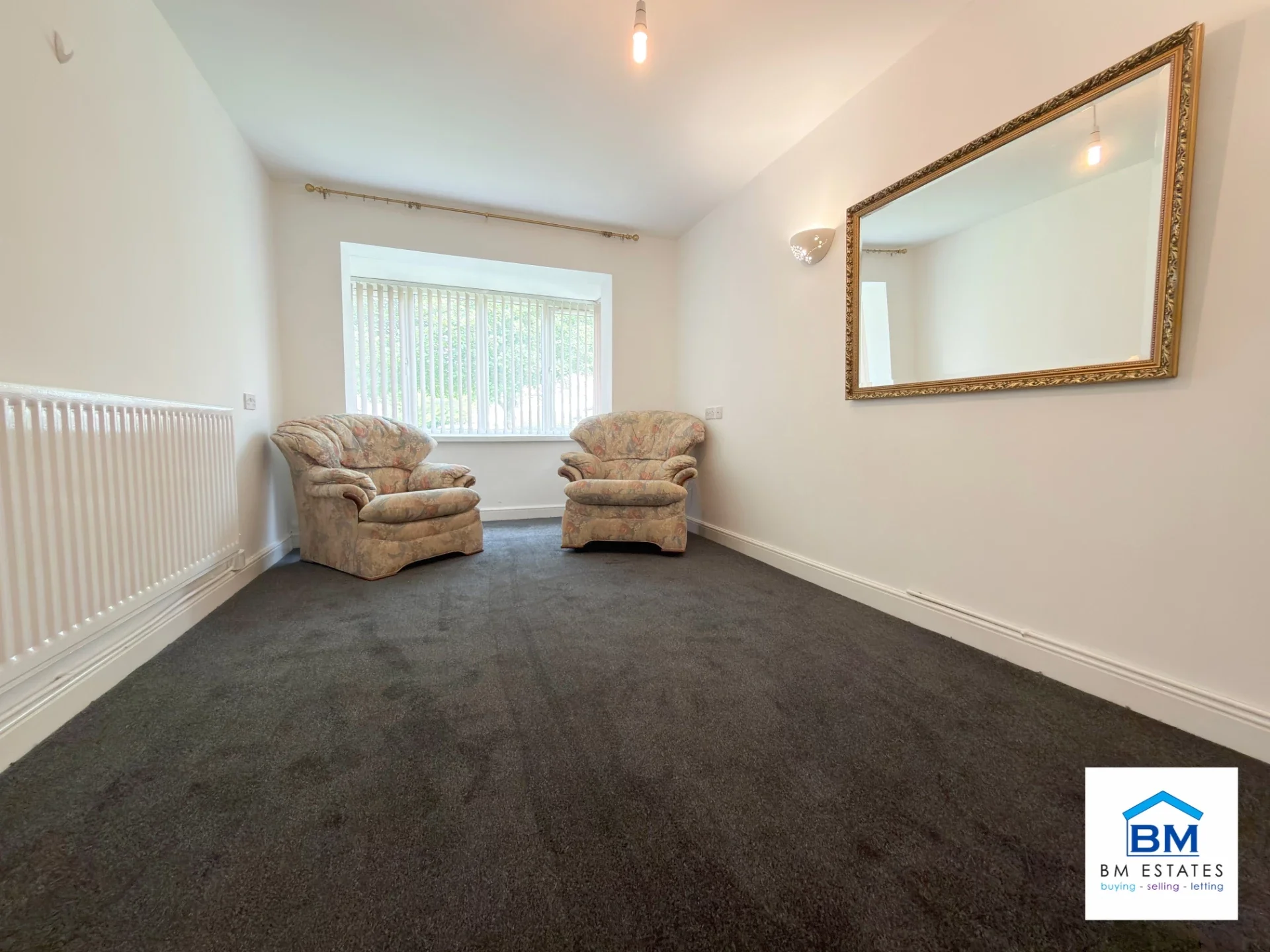 Flat Margaret Anne Road in Oadby and Wigston