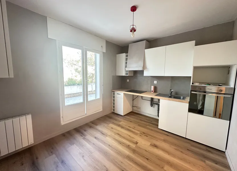 Appartement Montée des Alpins à Nîmes