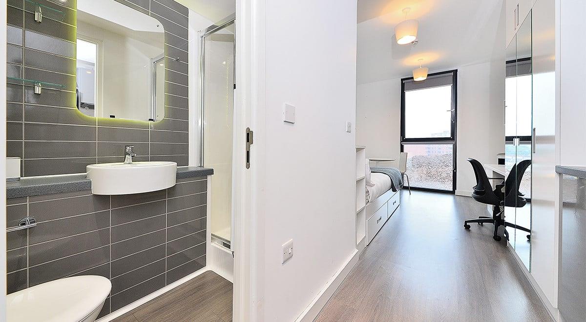 Flat Bromsgrove Street in Birmingham