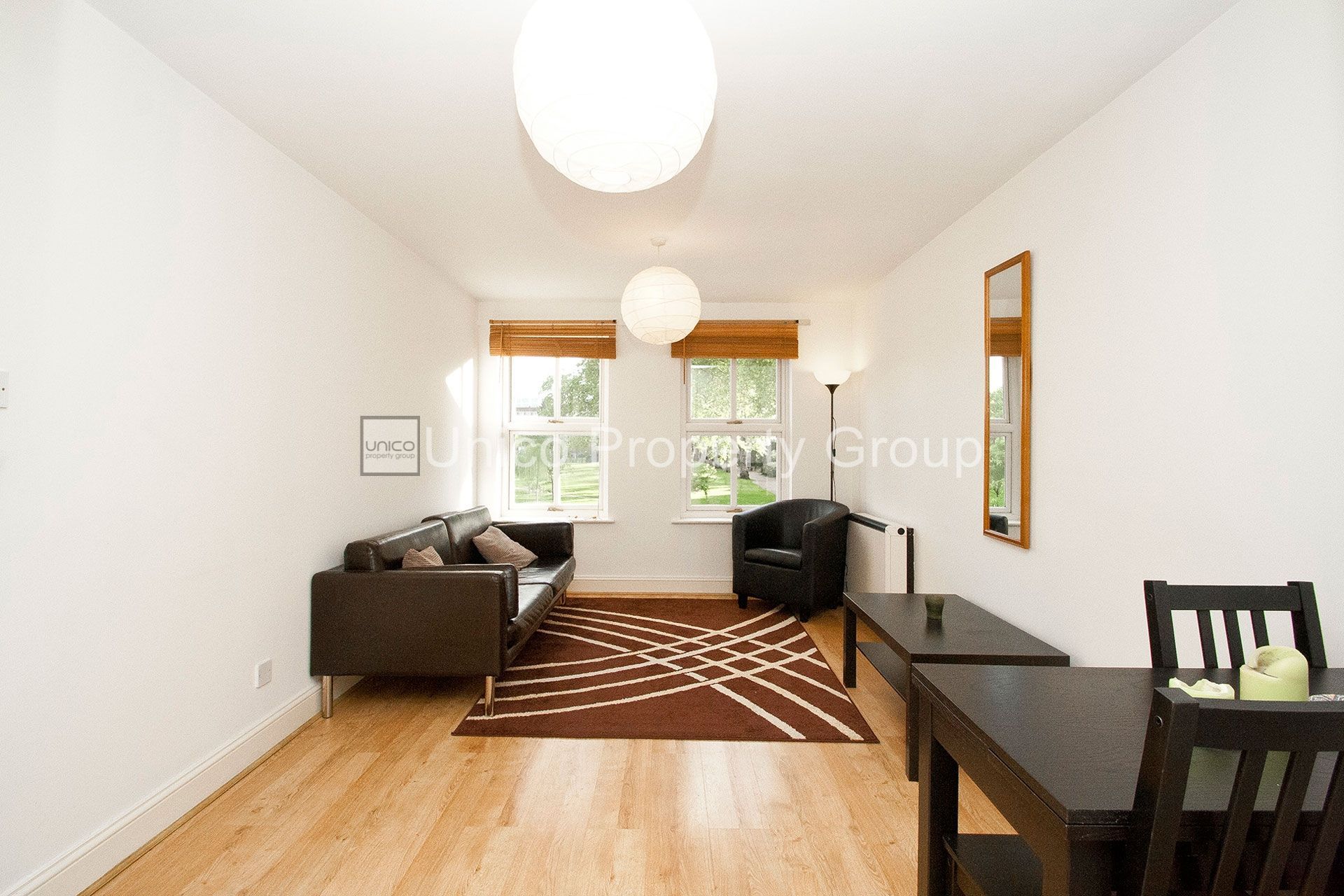 Flat Baldock Street in Greater London