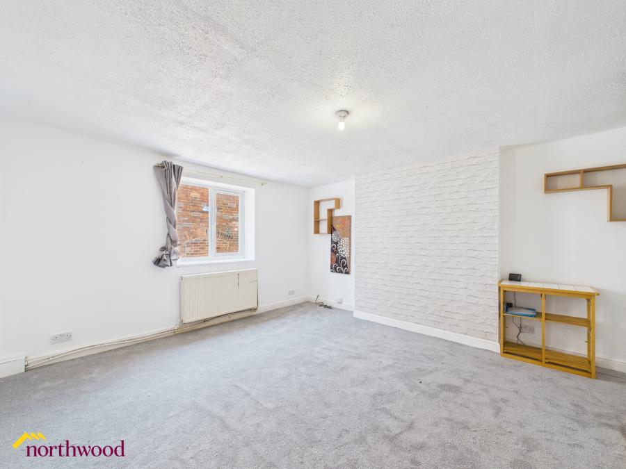 Flat Mawle Court in Cherwell District