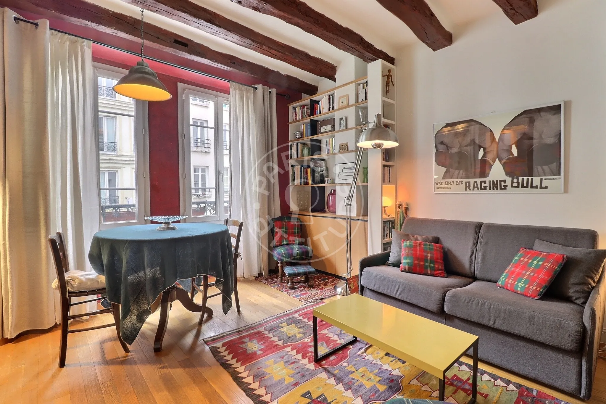 Flat Rue de la Roquette in Paris