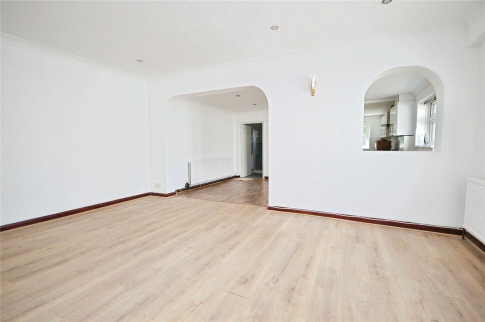 House Wills Crescent in Greater London