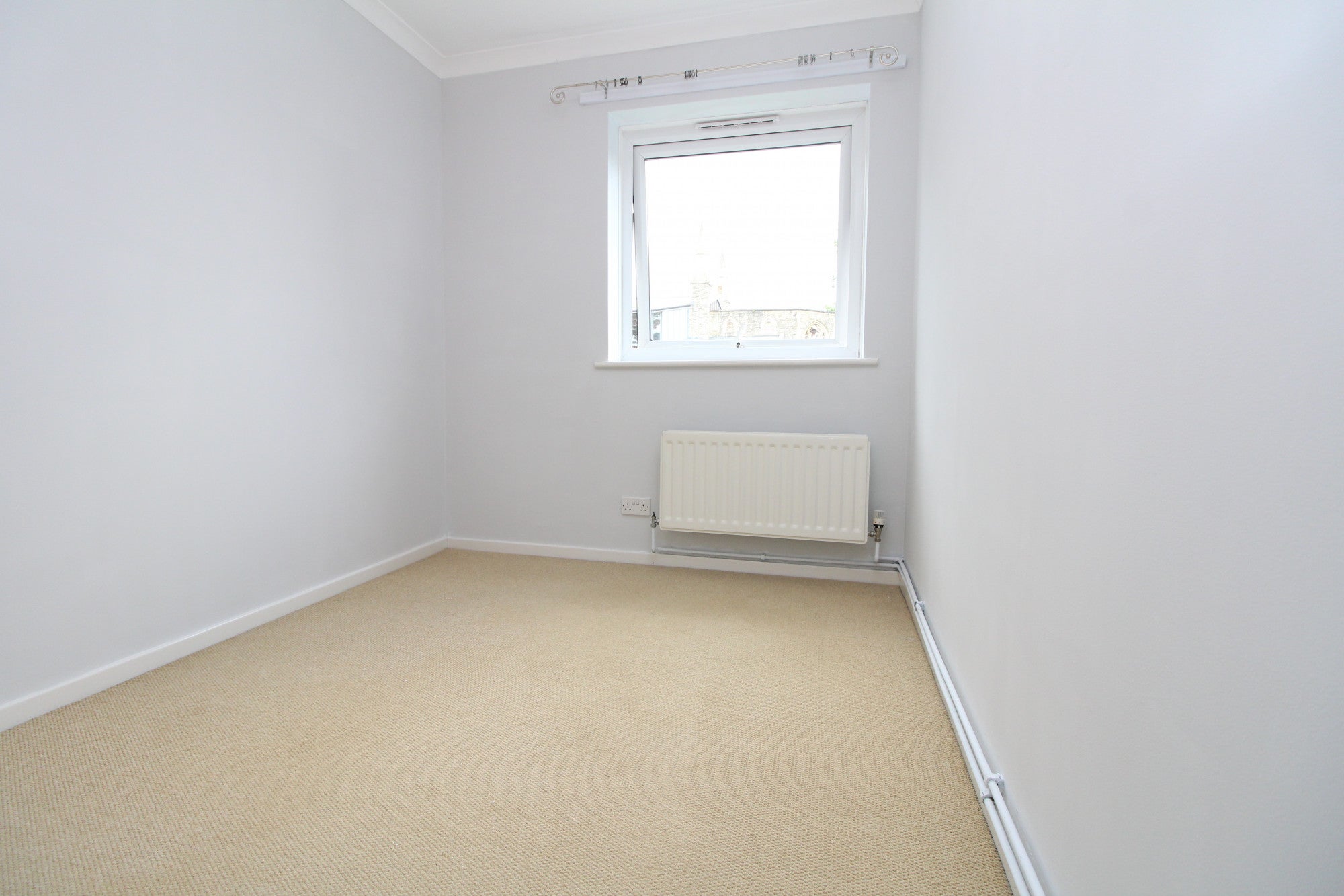 Flat Lennard Road in Greater London