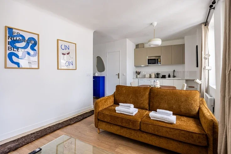 Flat Rue Mouffetard in Paris