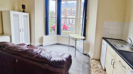 Room Azalea Terrace North in Sunderland