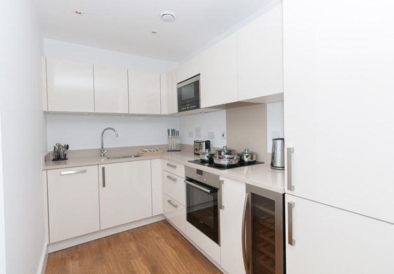 Flat Cheyne Walk in Greater London