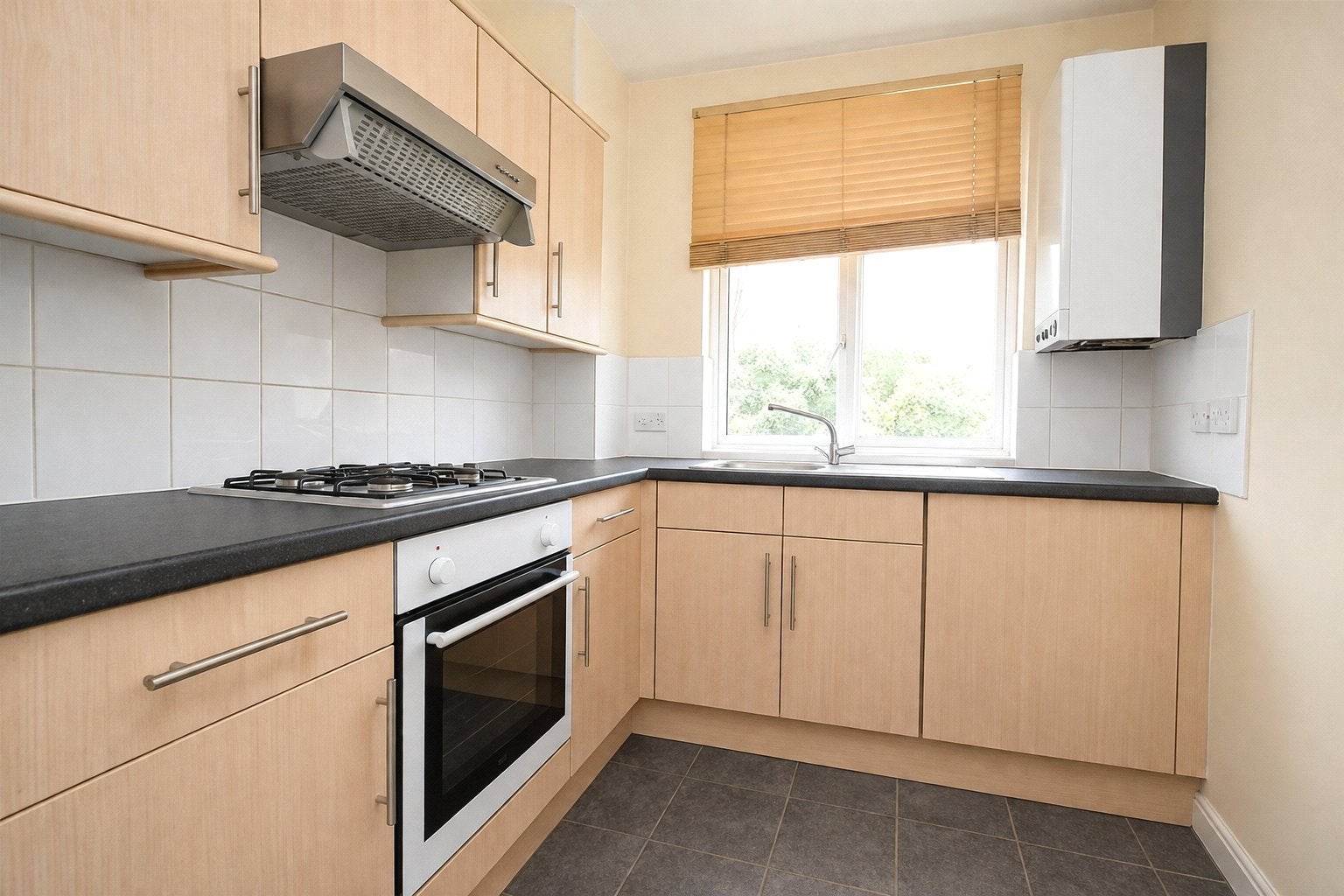 Flat Southmead Road in Bristol