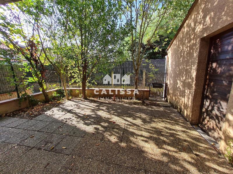 Appartement Place de l'Esplanade à Villeneuve-Tolosane
