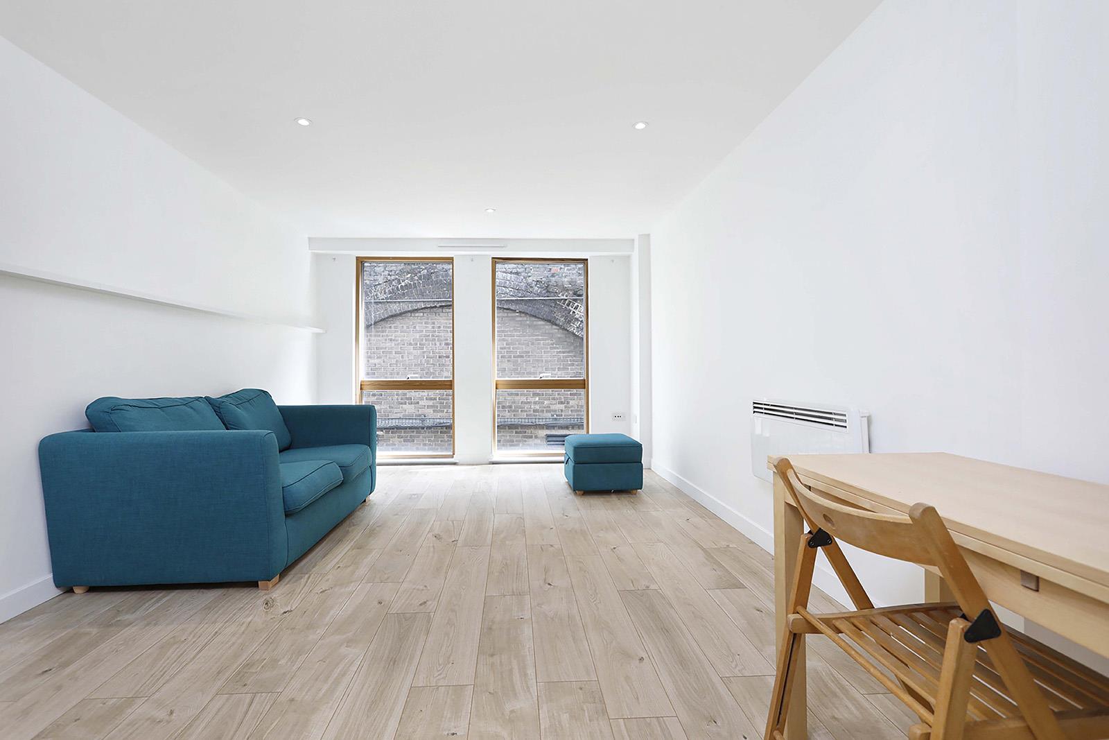 Flat Newington Causeway in Greater London