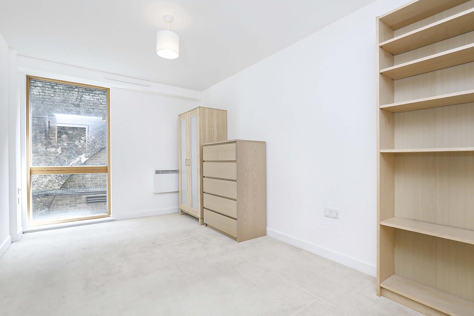Flat Newington Causeway in Greater London