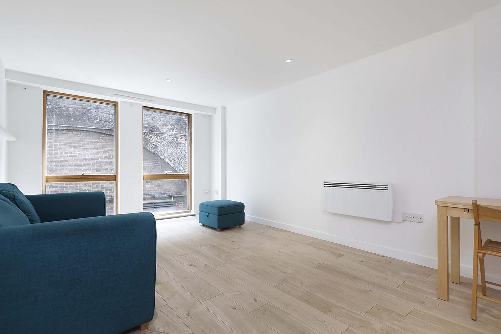 Flat Newington Causeway in Greater London