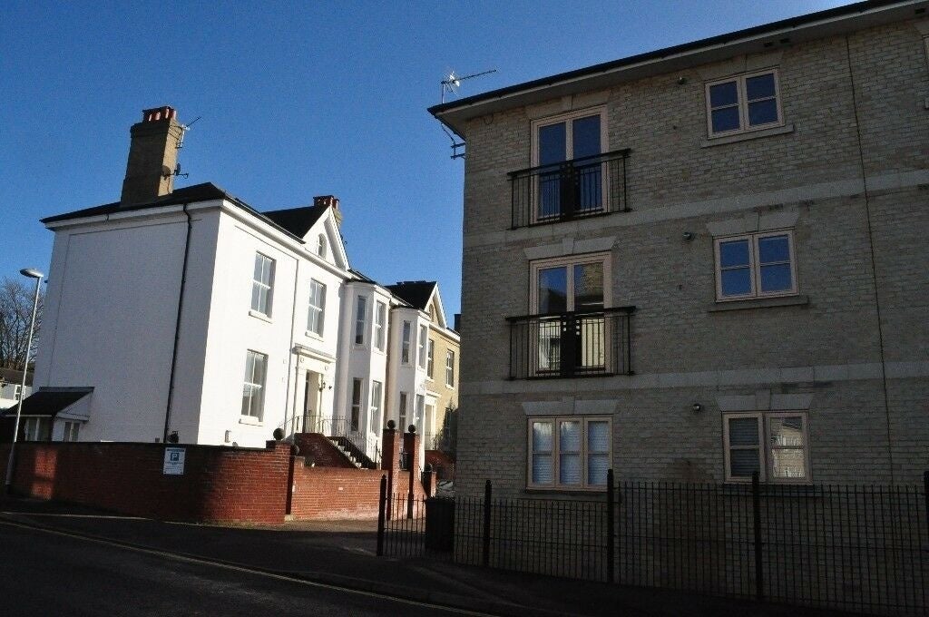 Flat Lower Clarence Road in Norwich