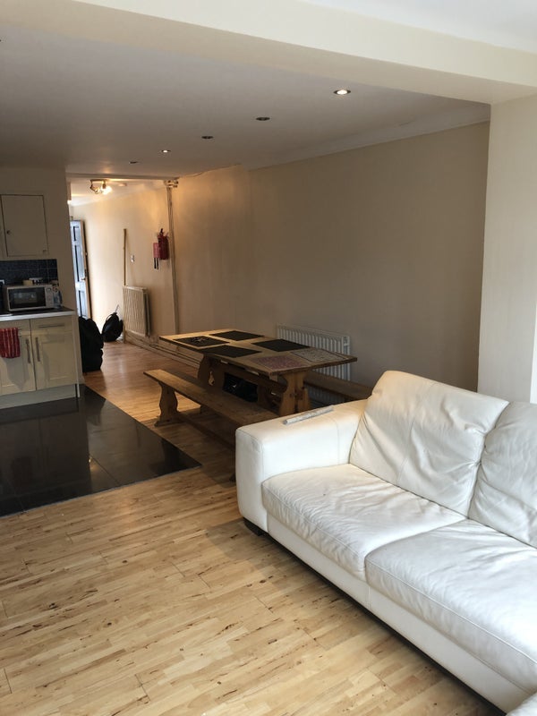 Room Ivatt Place in Greater London