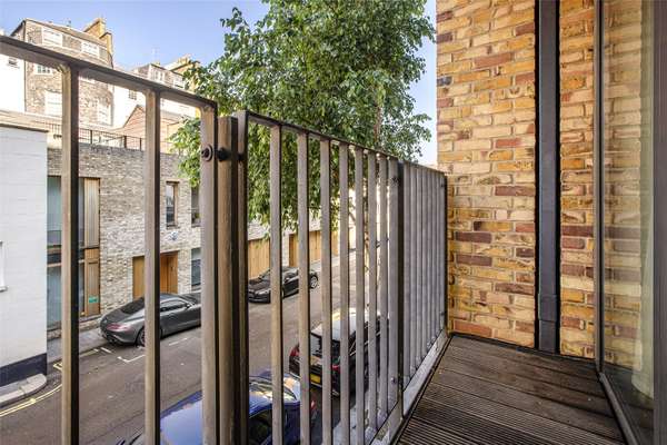 House Blandford Street in City of Westminster