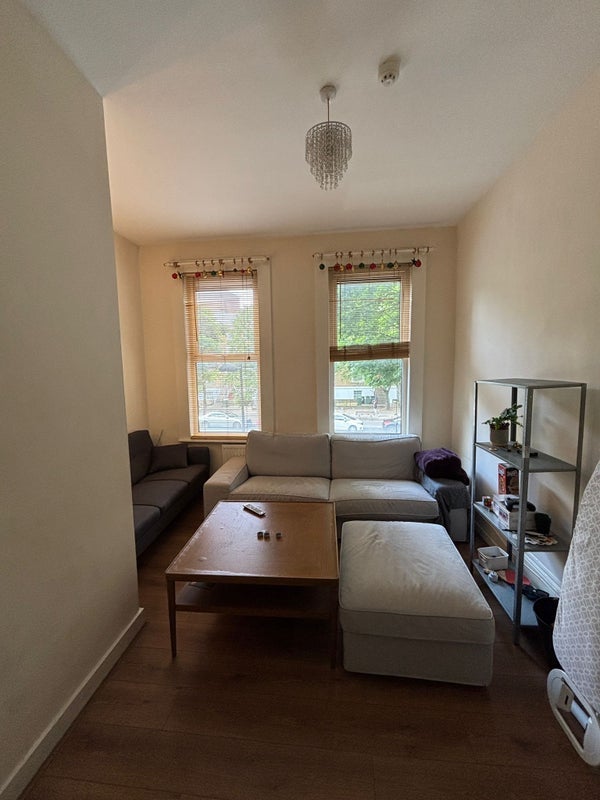 Room Holloway Road in Greater London