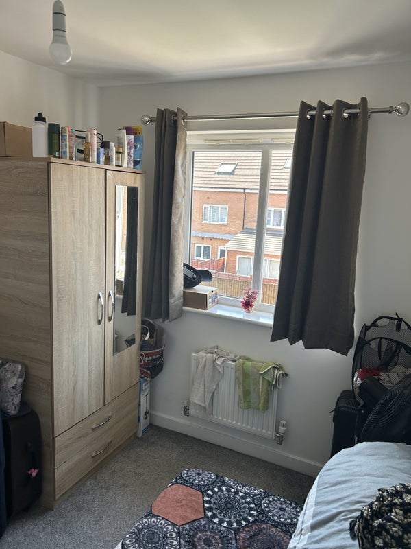 Room Paragon Way in Coventry