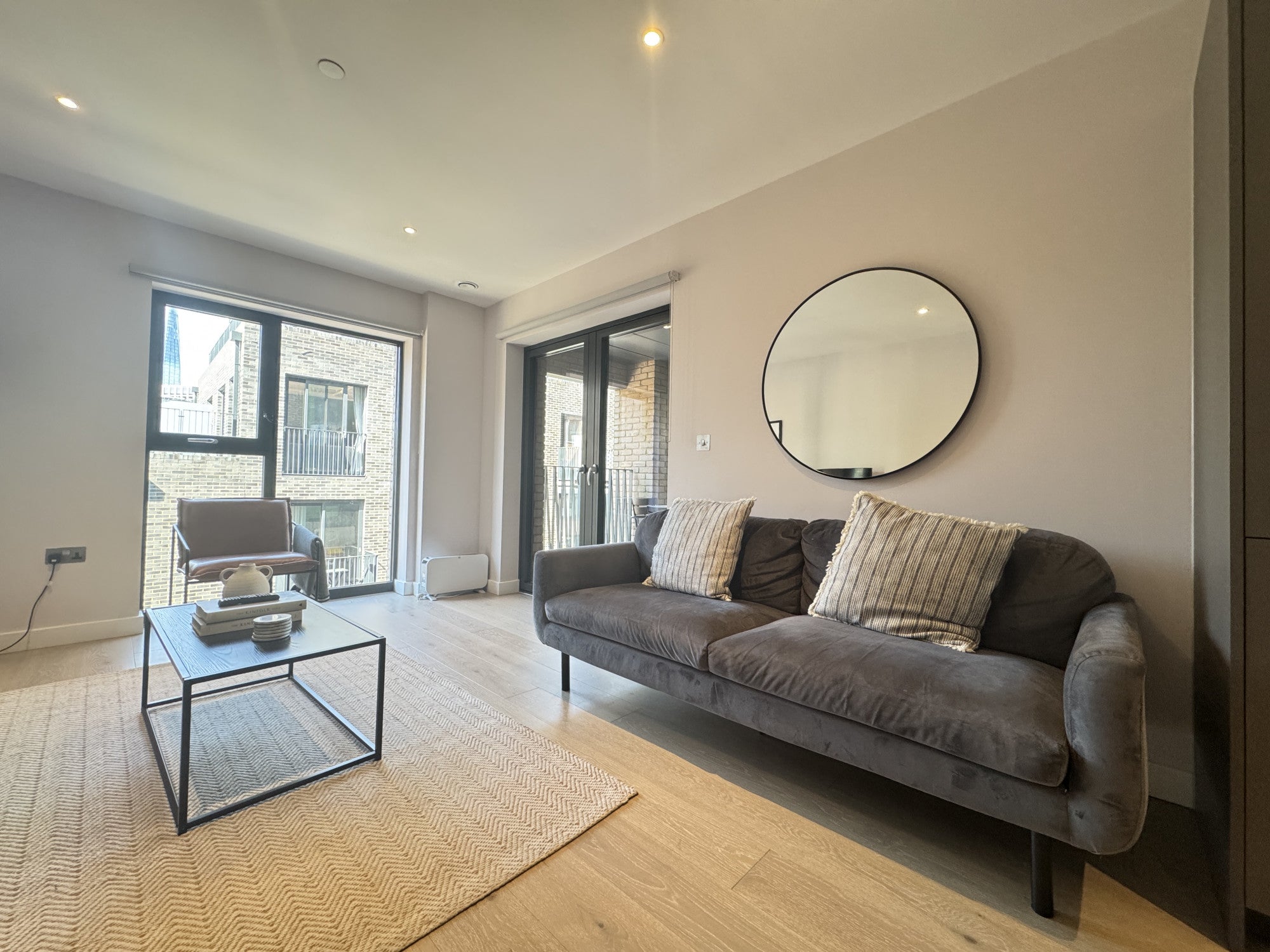 Flat Ufford Street in Greater London