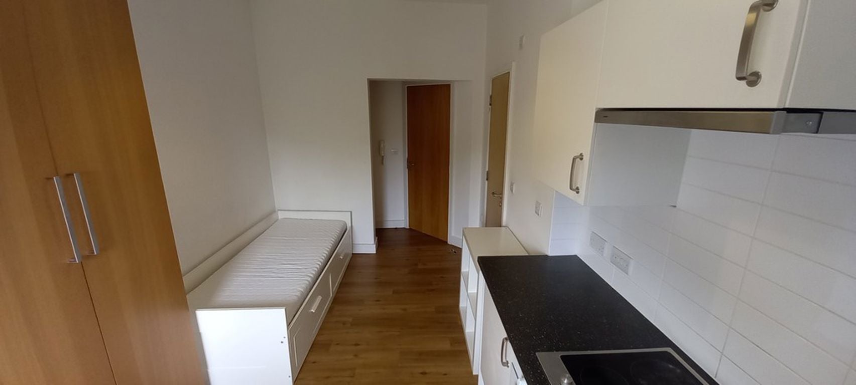 Room Priory Street in Coventry
