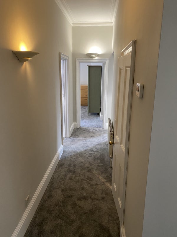 Room Lymington Road in Greater London