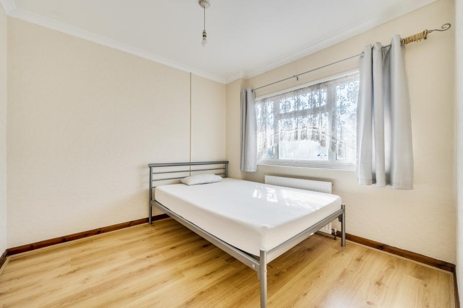 Flat Tamar Way in Slough
