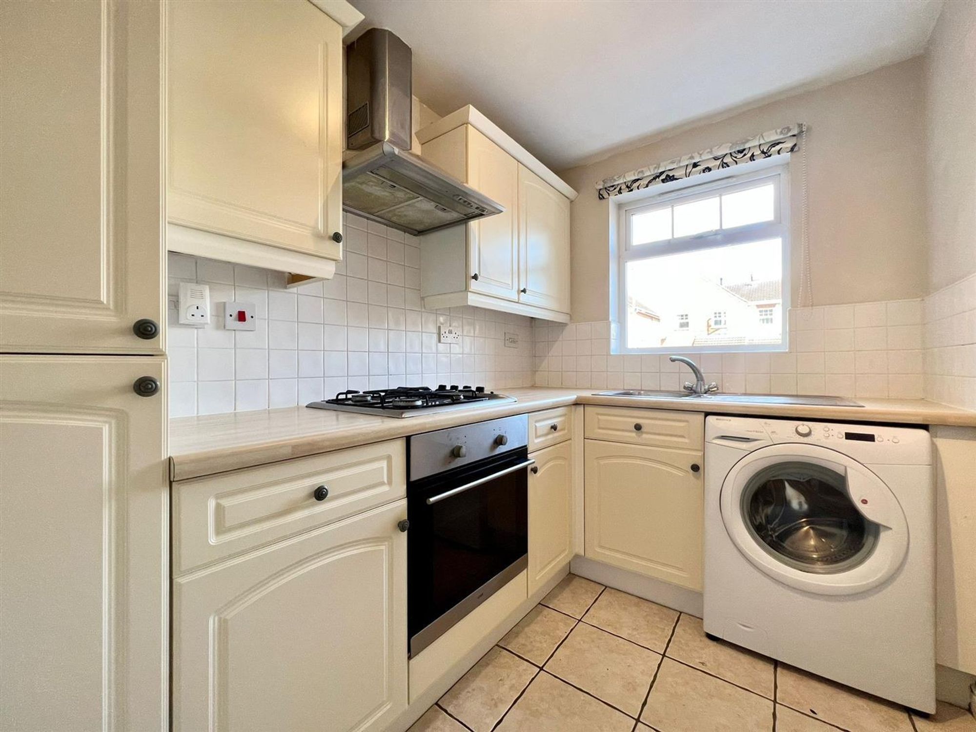 House Kariba Close in Chesterfield