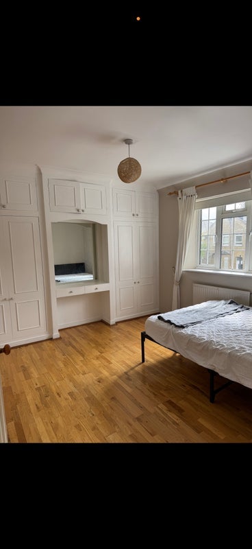 Room Alston Road in Greater London