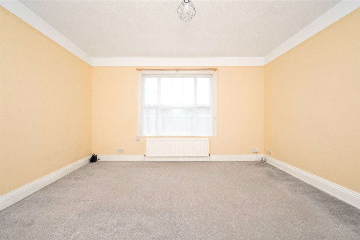 Flat Arthur Road in St Albans
