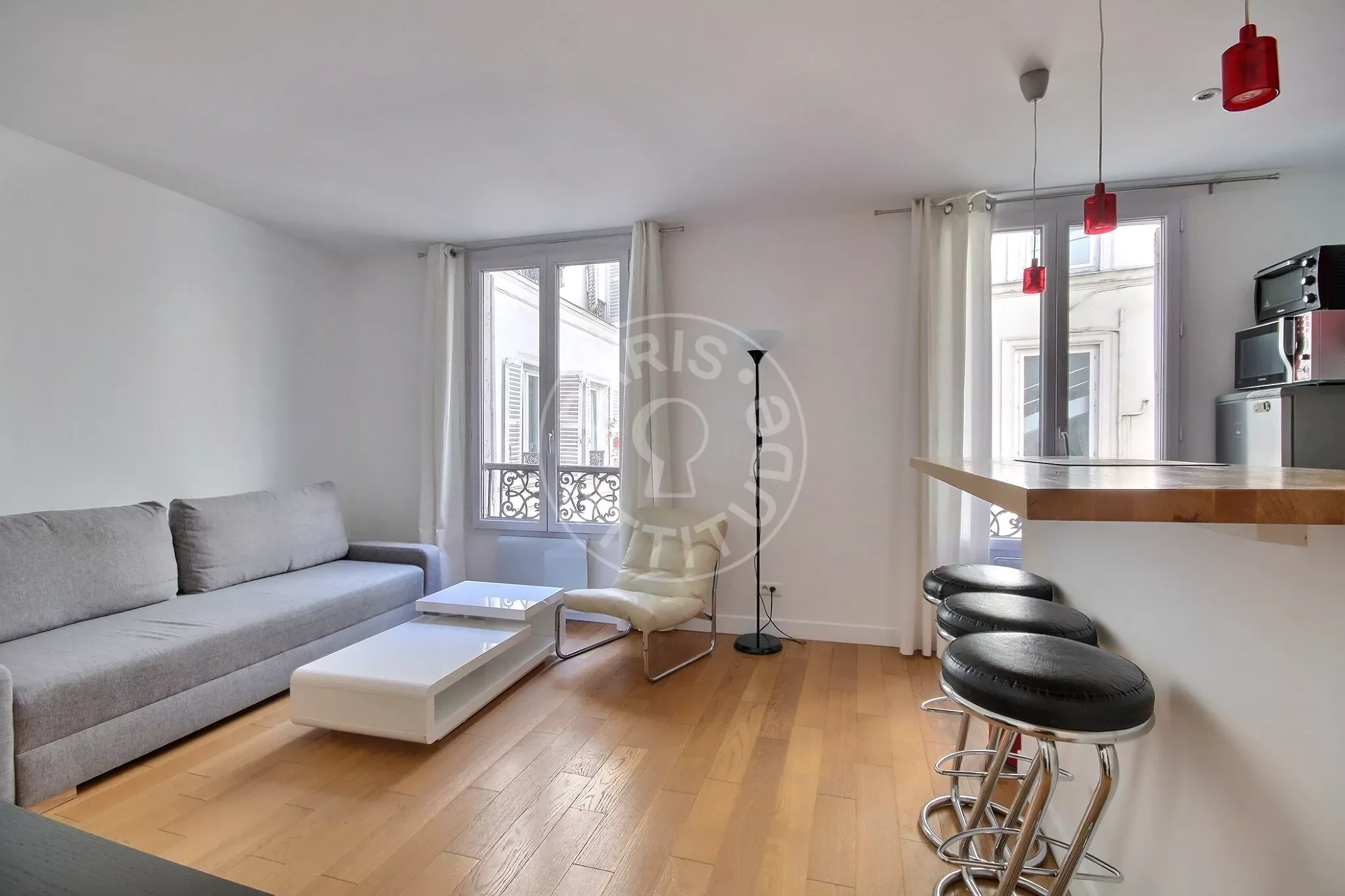 Flat Rue de Mazagran in Paris