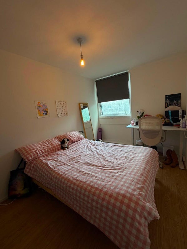 Room Fenwick Place in Greater London