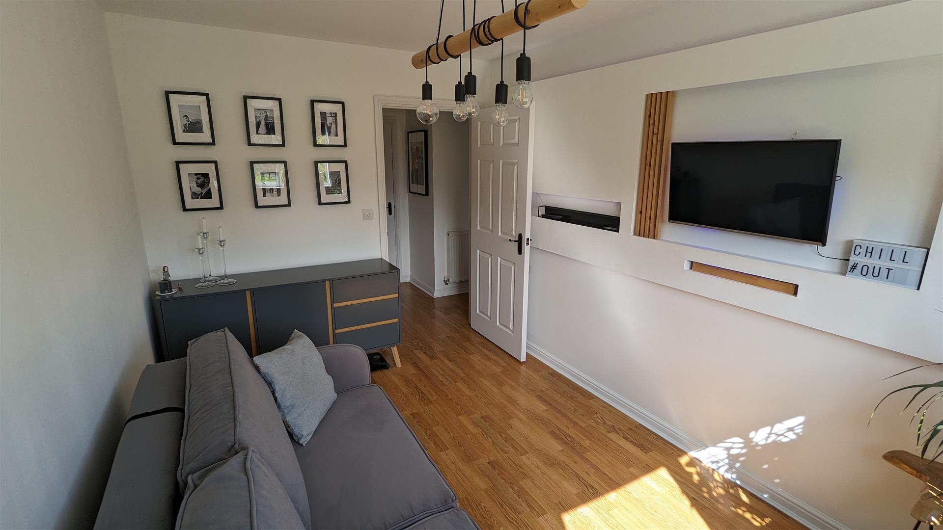 Flat Matfield Close in Ashford