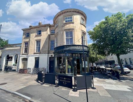 Flat Montpellier Street in Cheltenham