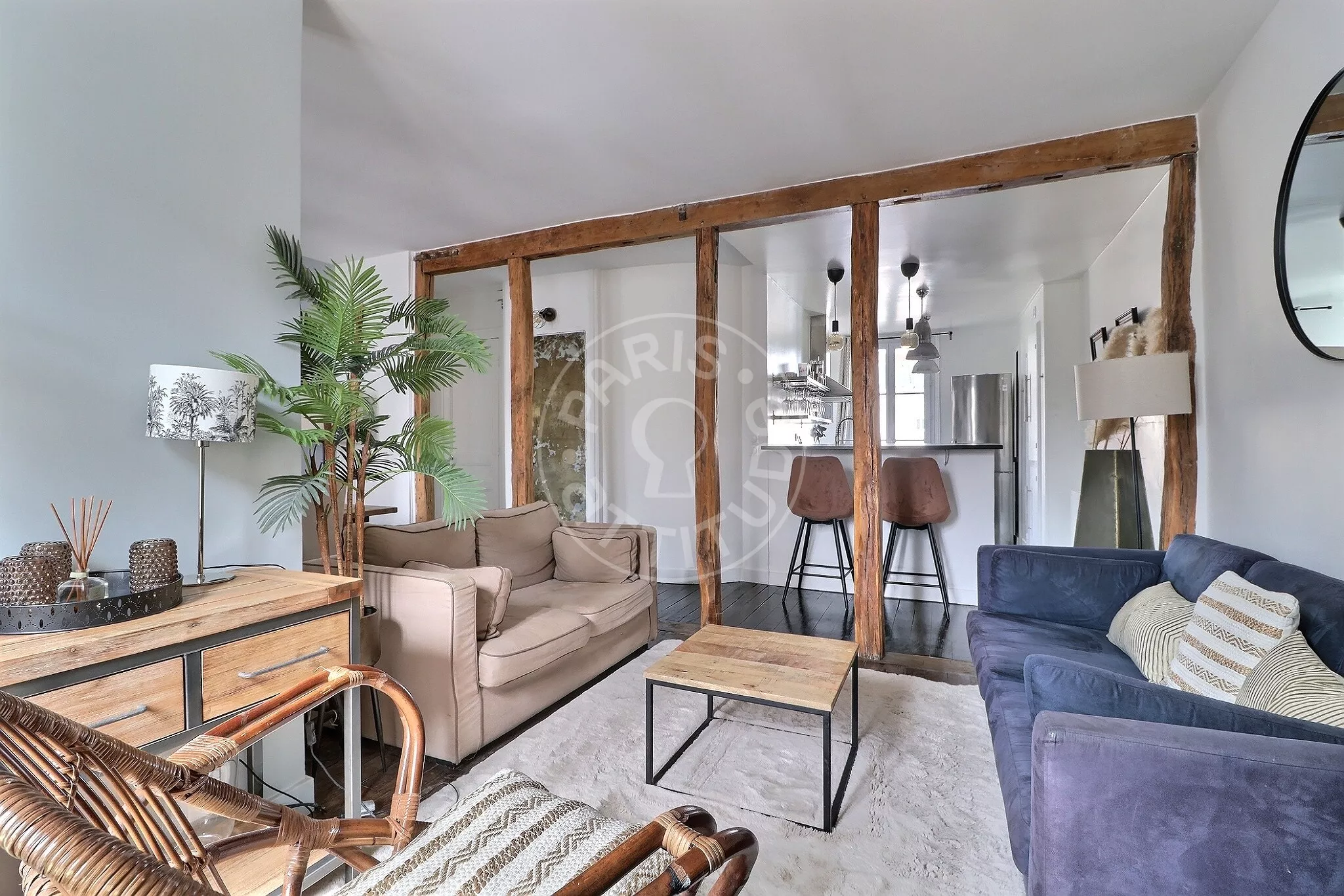 Flat Rue Louise Michel in Levallois-Perret