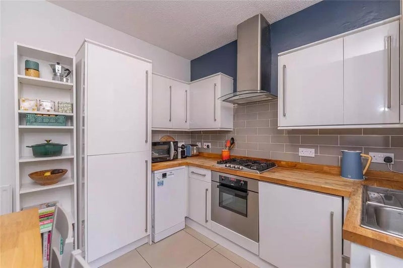 Flat Grandfield in City of Edinburgh