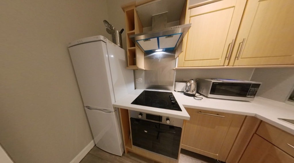 Flat Cathcart Place in City of Edinburgh