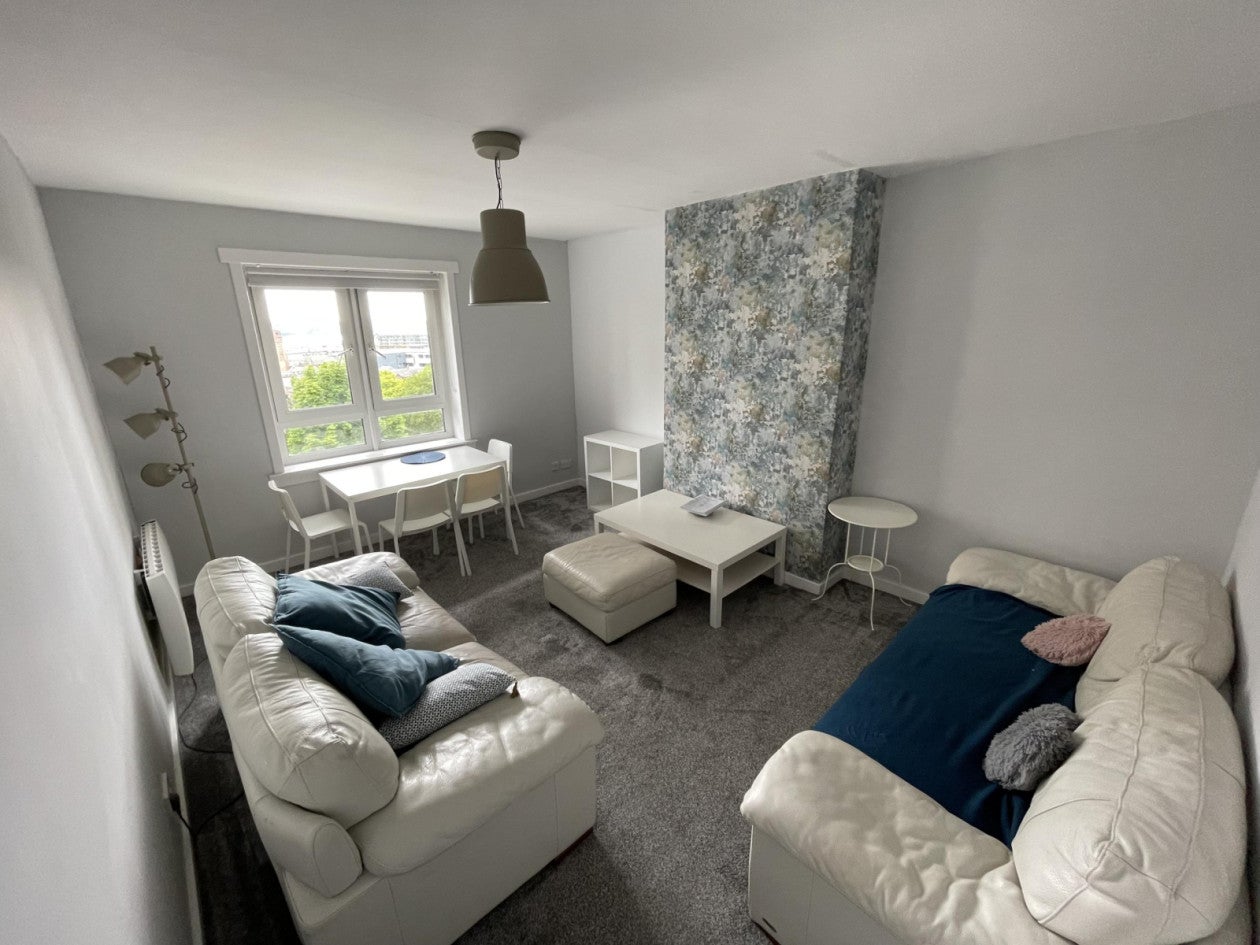 Flat Hilltown Terrace in Dundee
