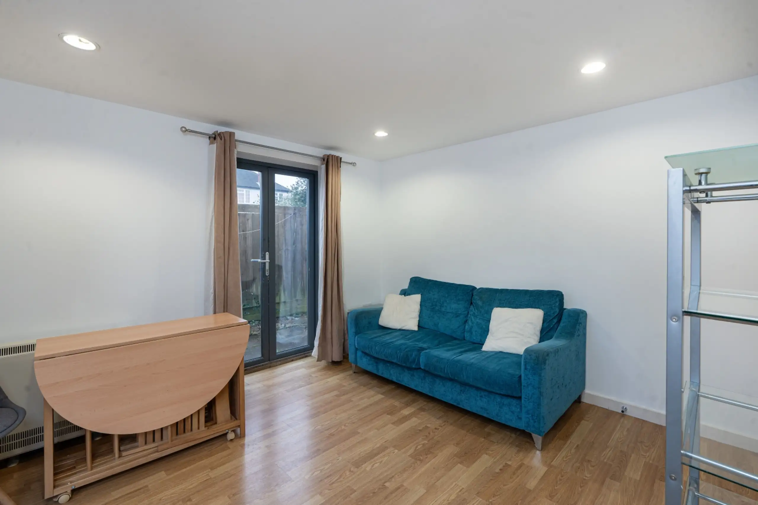 Flat Kenilworth Avenue in Oxford