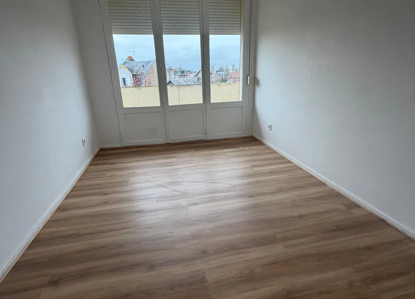 Flat Rue Henri Dunant in Saint-Quentin