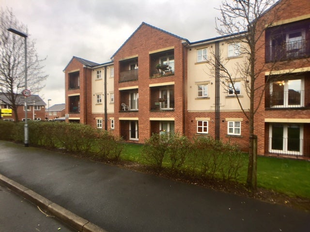 Flat Alan Ramsbottom Way in Hyndburn