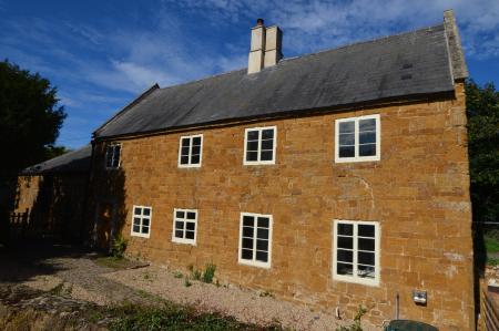 House Hall Lane in Melton