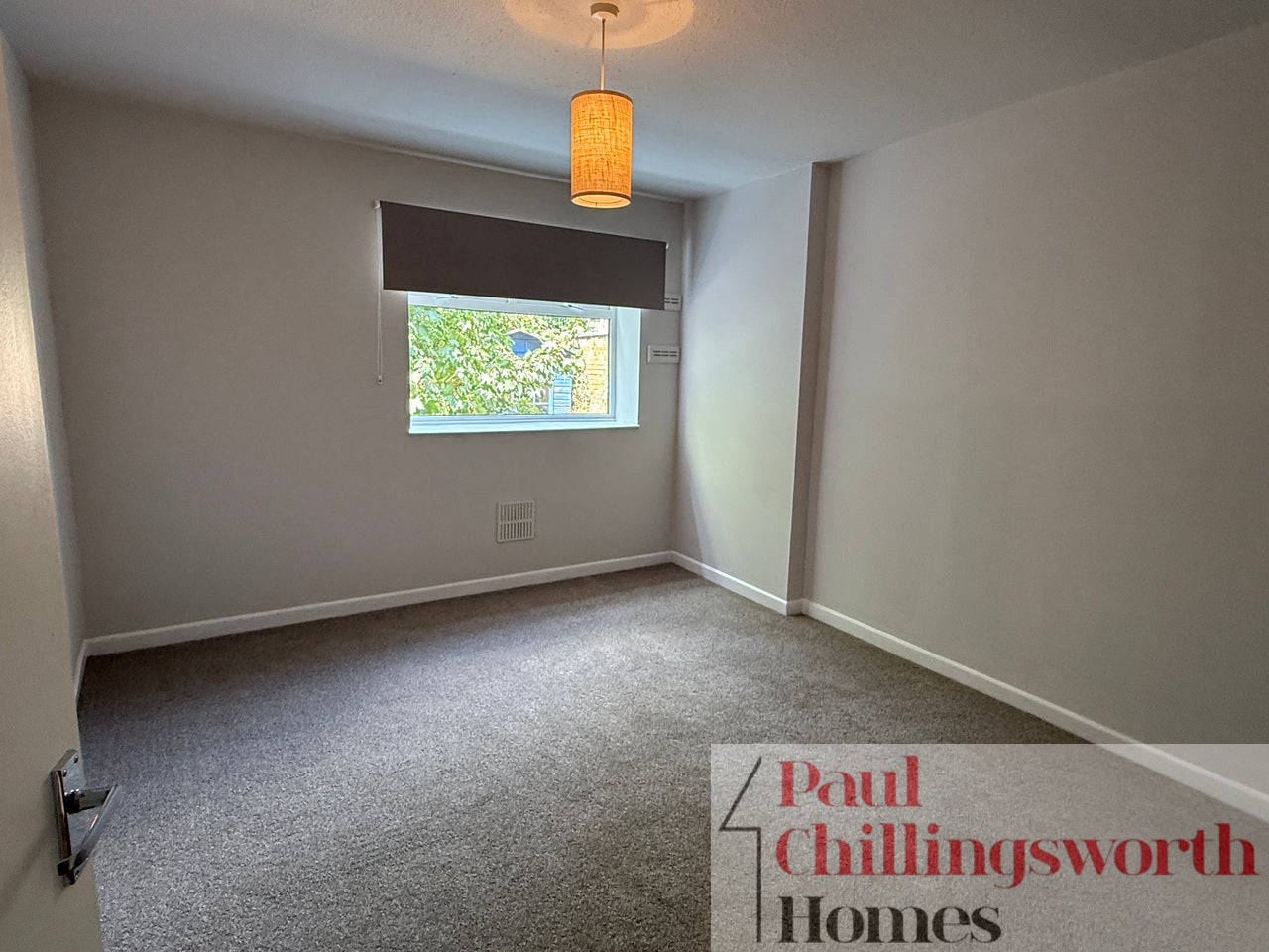 Flat Longford Square in Coventry