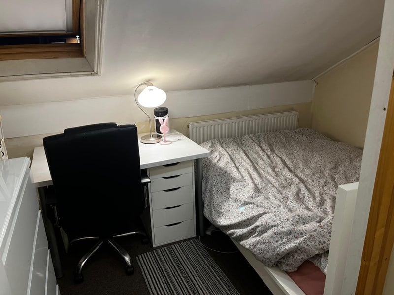 Room Kelsall Terrace in Leeds