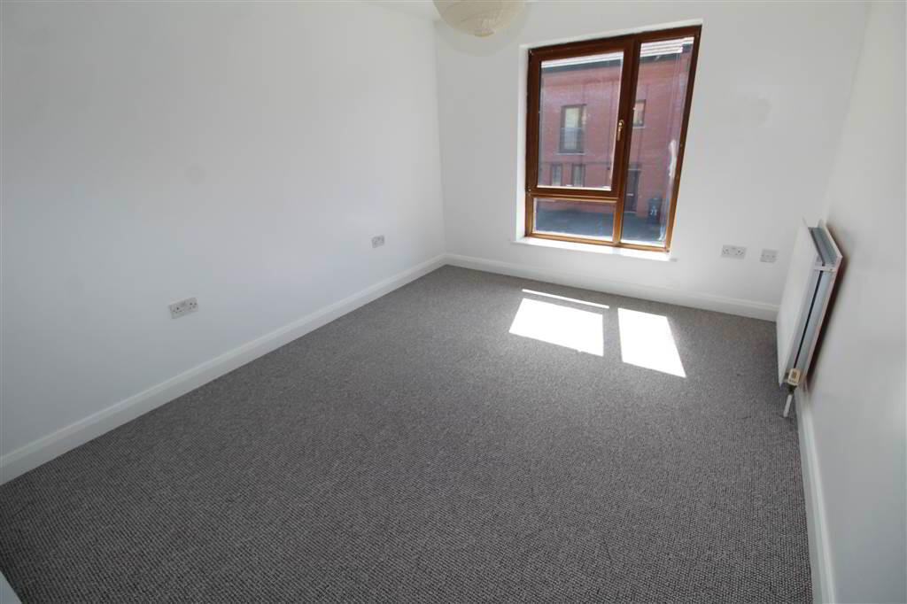 Flat Paxton Street in Belfast