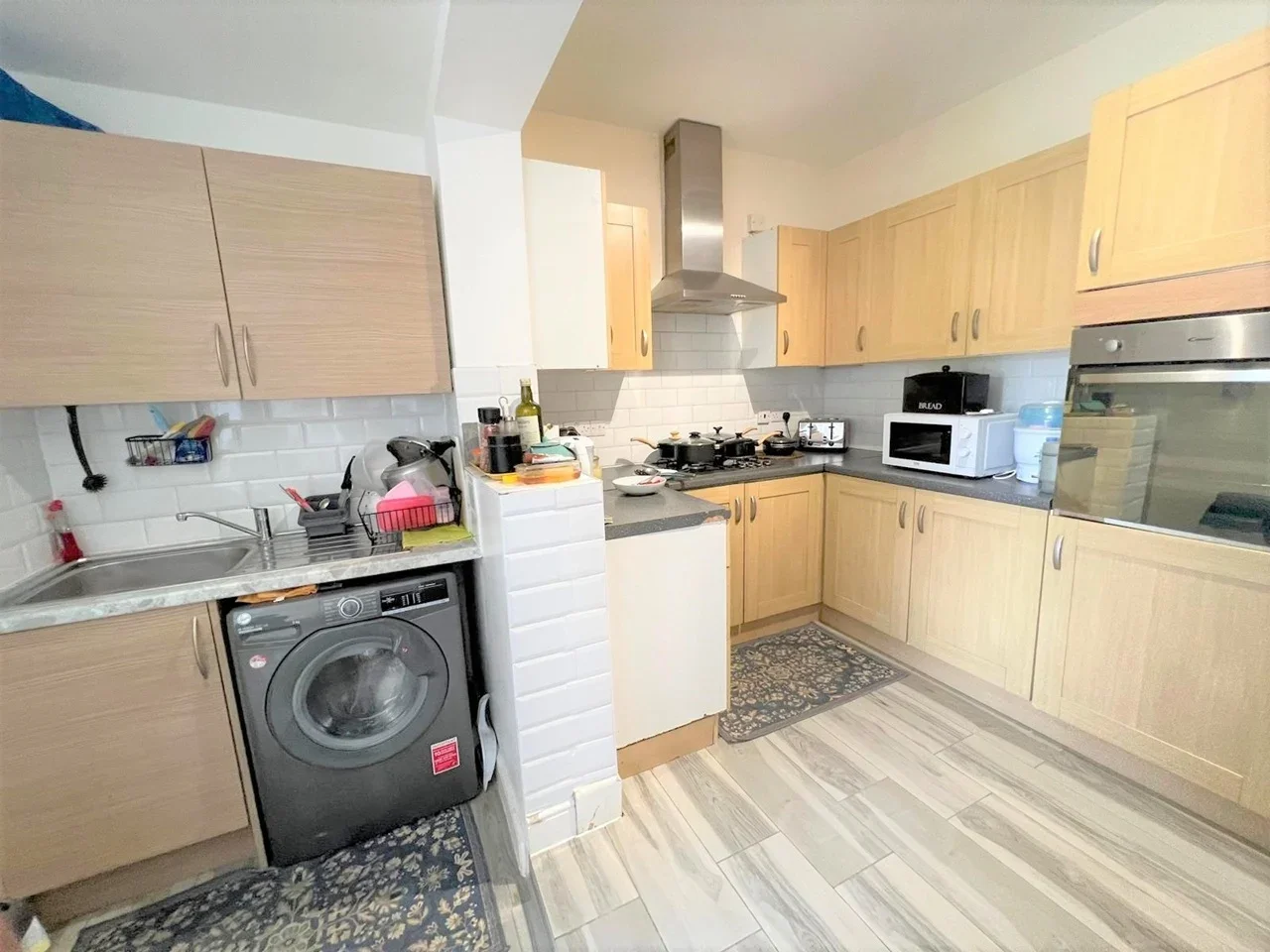 House Sylvan Avenue in Greater London