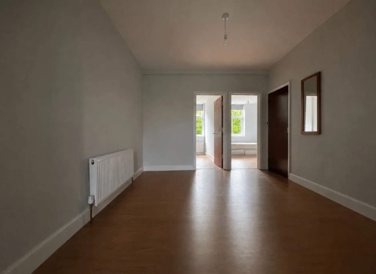 Flat Greenford Road in Greater London