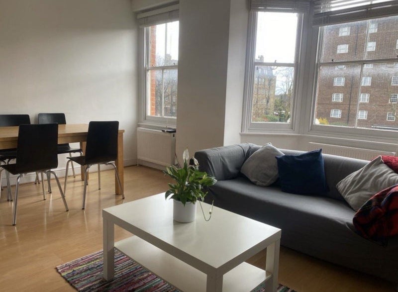 Flat Doddington Place in Greater London
