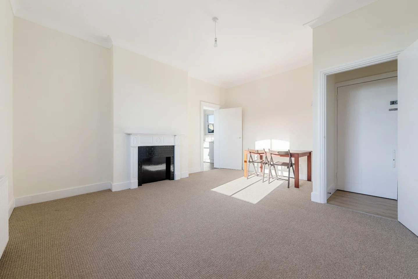 Flat West Green Road in Greater London