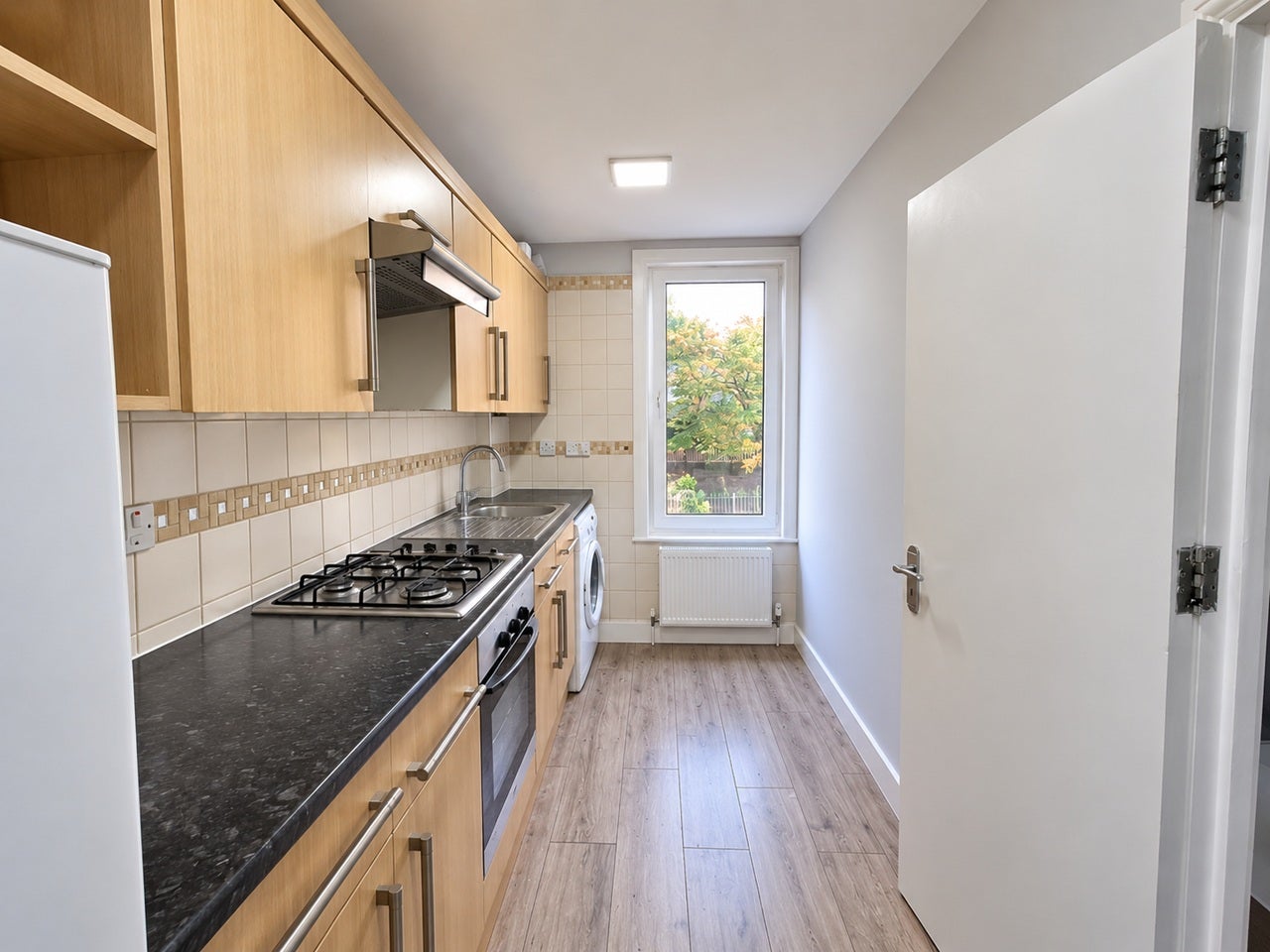 Flat Clarence Mews in Greater London