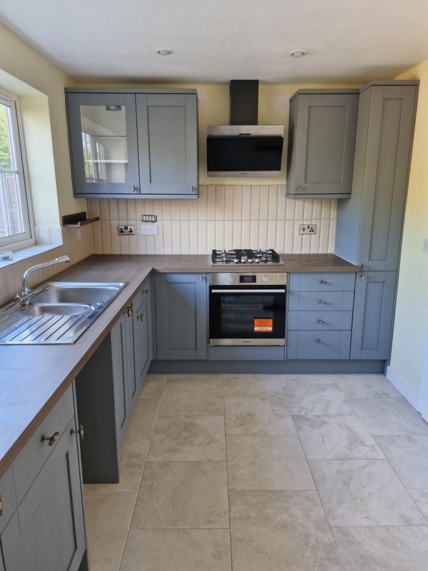 Room Aldermore Drive in Birmingham