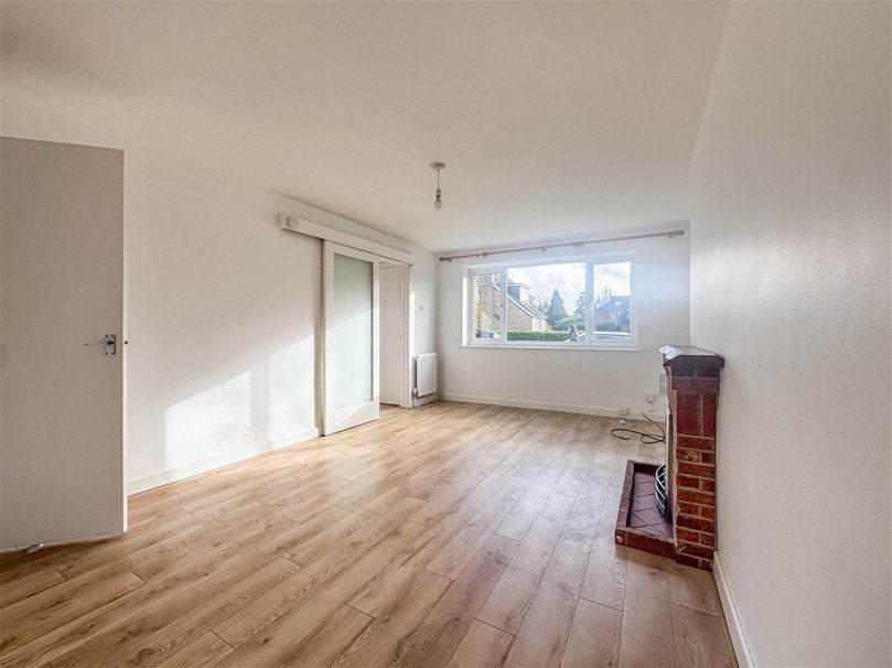Flat Gilpin Green in St Albans